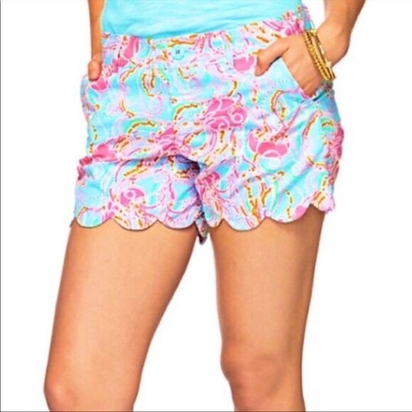 Lilly Pulitzer Buttercup Scallop Shorts in Jellies be Jammin - Picture 1 of 5